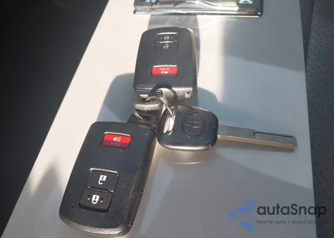 2022 Toyota Tacoma Trd Off Road z USA, uszkodzony, nr VIN 3TMCZ5AN5NM489882